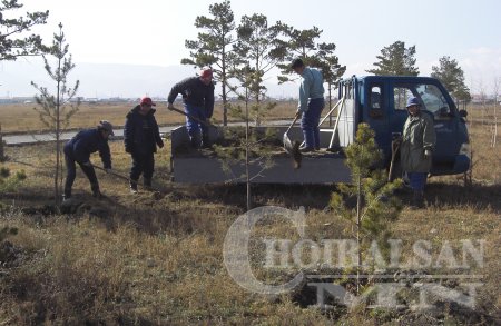 90 жилийн ойн хандиваа үлдэцтэй зүйлст зарцуулбал ямар вэ