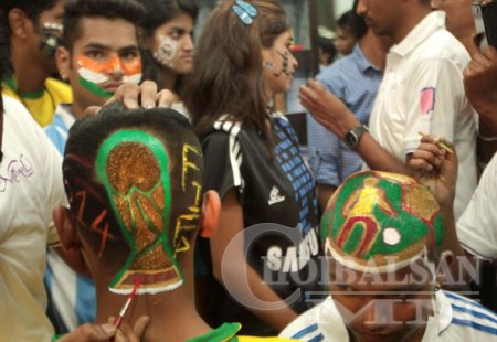 FIFA World Cup 2014 Football Fever Funnies Dance !!!!
