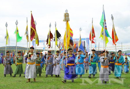 Монгол улсын ерөнхий сайдын ивээл дор зохион байгуулагдаж буй Буриад түмний урлаг, спортын “Алтаргана 2014″ наадам эхэллээ 