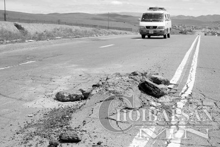 Зөрчилтэй баригдсан шинэ замыг ЗТЯ хүлээн авах нь юуны учир вэ