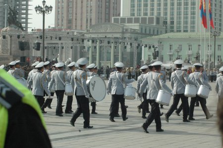 НИЙСЛЭЛИЙН 375 ЖИЛИЙН ОЙН ӨДРИЙН БАЯРЫН ПАРАД