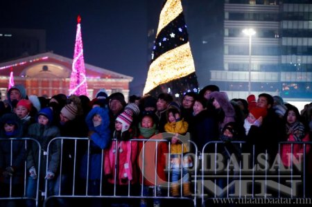 Нийслэлчүүд Чингисийн талбайд шинэ оноо угтлаа  ФОТО