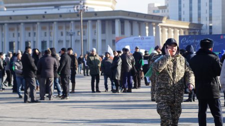 "МОНГОЛЫН ҮР ТАРИА ЭРХЛЭГЧДИД ТӨВ ТАЛБАЙД ЖАГСАЖ ЗАСГИЙН ГАЗАРТ ШААРДЛАГА ХҮРГҮҮЛЛЭЭ"