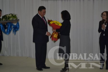 МОДОН МОРИН ЖИЛИЙН АЛДАРТНУУДЫН НЭГ МАН-ЫН ДАРГА М.ЭНХБОЛД 13 ДАХЬ УДААГАА ШАЛГАРЧ РЕКОРД ТОГТООВ МОДОН МОРИН ЖИЛИЙН АЛДАРТНУУДЫН НЭГ МАН-ЫН ДАРГА М.ЭНХБОЛД 13 ДАХЬ УДААГАА ШАЛГАРЧ РЕКОРД ТОГТООВ