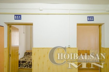 Румыний шоронгийн хосуудын уулзах өрөө