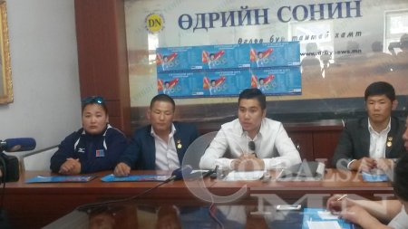 Б.Батцэцэгийн хагалгаанд 20 гаруй сая төгрөг шаардлагатай байна