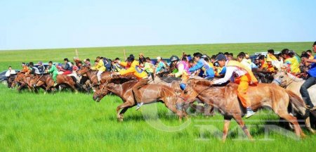 Аймгуудын наадам хэзээ болох вэ?