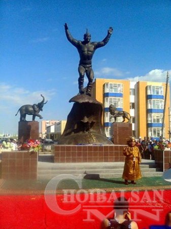 НУТГИЙН ОЛНЫХОО СЭТГЭЛИЙН ХУР БУУЛГАСАН Х.БАЯНМӨНХ АВАРГЫН ҮГС...
