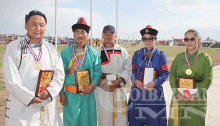 Дашбалбар сумын 90 жилийн ой фото Зурагчин Б.Батцэрэн