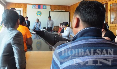 Сумын дээд шагнал ХҮНДЭТ ИРГЭН цол тэмдэгээр өргөмжлөв