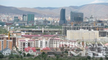 Газарт хөдлөлтийн улмаас нурах эрсдэлтэй барилгуудад шалгалт хийжээ