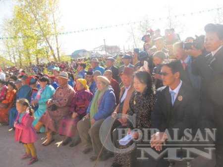 Баян-уул сумын 12 жилийн дунд сургуулын 90 жилийн ойн нээлт