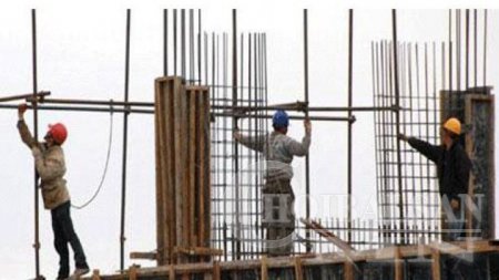 Чойбалсан хотод зөвшөөрөлгүй баригдаж байгаа барилга байгууламж олон байна