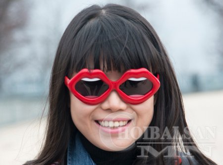 Ихэмсэг бөгөөд өөртөө итгэлтэй алхахад өнгө загвар чухал шүү