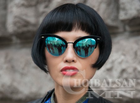 Ихэмсэг бөгөөд өөртөө итгэлтэй алхахад өнгө загвар чухал шүү