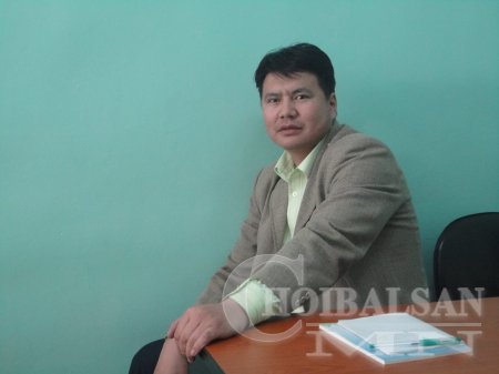 Д.Цэвээндорж:Сэтгэл хөдөлгөх шүлэг зохиол нүдэнд үзэгдэж, гарт баригдахгүй юм Д.Цэвээндорж:Сэтгэл хөдөлгөх шүлэг зохиол нүдэнд үзэгдэж, гарт баригдахгүй юм