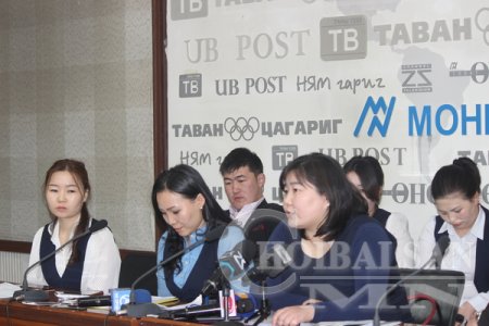 Д. Пүрэвдаваад зодуулсан гэх жирэмсэн эмэгтэйг өөрийг нь буруутган мэдээлэл хийлээ