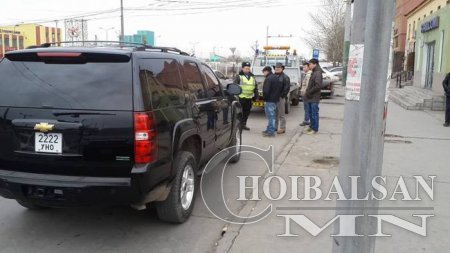 “Босоо хөх Монгол”-ын залуусыг 461-дүгээр хорих руу авч явжээ