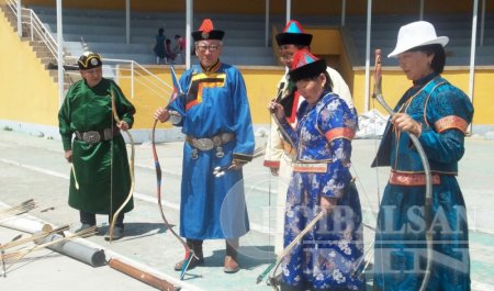 Улсдаа алдартай Улзын мэргэн харваачид Улсдаа алдартай Улзын мэргэн харваачид