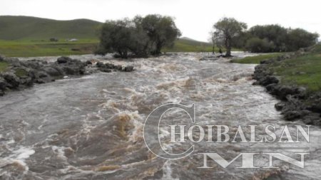 Үер усны аюулаас сэрэмжлүүлж байна