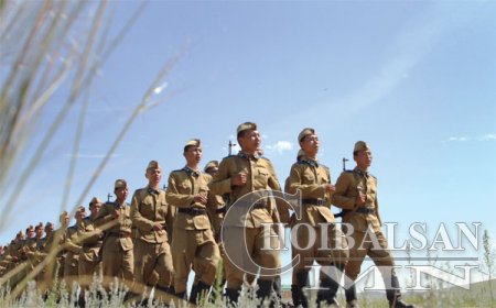 Оюутан цэргийг Ховд, Дорнодод бэлтгэж байна