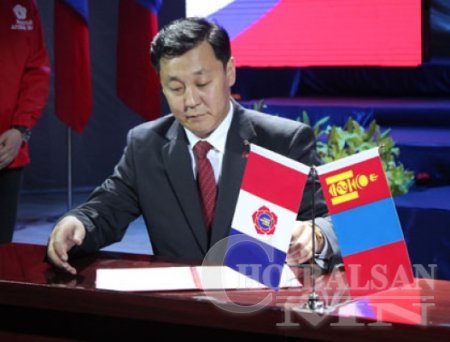 Ерөнхий сайдад нэр дэвшээд буй Ж.Эрдэнэбатын намтартай танилцана уу?