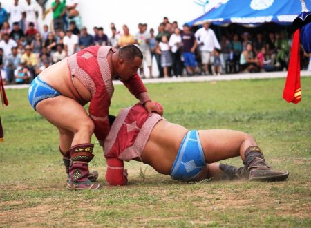  Монгол түмний их баяр эрийн гуван наадам