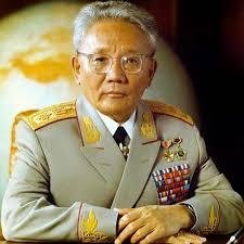 Ю.Цэдэнбал агсны цол тэмдгийг буцаан олгов
