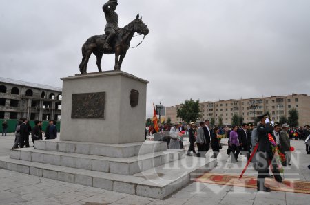 ЧОЙБАЛСАН ХОТЫН БАЯР БОЛЛОО