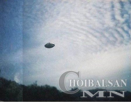 Японд газар хөдөлсний дараа үл мэдэгдэх нисдэг биет үзэгджээ