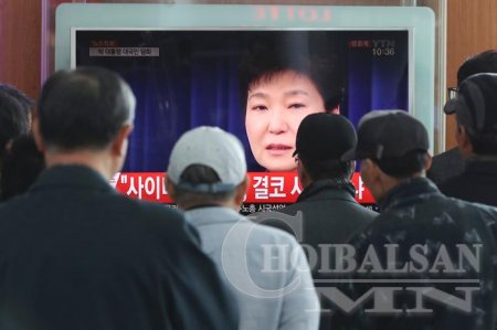 Солонгос: Ерөнхийлөгчөө эргүүлж татах санал асуулга 12 сарын 2-нд болж магадгүй