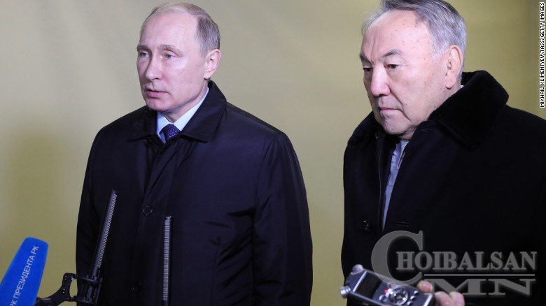 Орос орон даяар гашуудал зарлаж, телевизүүд шинэ жилийн хөтөлбөрөө цуцаллаа