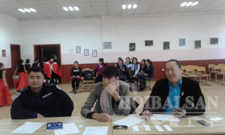 Хан-Уул цогцолбор сургууль  "SCHOOL POLICE1" ДЭВЖЭЭ тэмцээн зохион байгууллаа