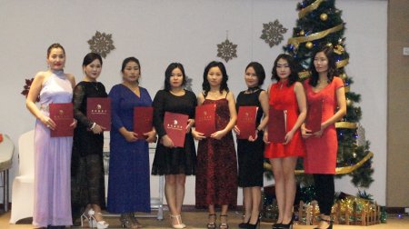 Тайваны тэтгэлгээр суралцсан төгсөгчид тоног төхөөрөмжөө гардаж авлаа