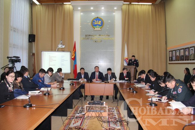 Сумдын иргэдэд тулгамдсан асуудлуудыг хэлэлцэв
