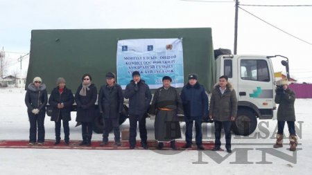 Аймгийн Онцгой комиссын “Шуурхай бүлэг” Хөлөнбуйр суманд ажиллаж байна