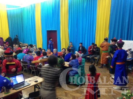 Цагаан-Овоо сумын Улаанбаатар хот дахь Нутгийн зөвлөлийн золголт уулзалт болж байна /фото/