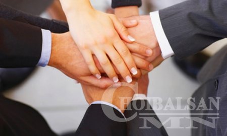 Гурван сая "хариуцлага-тан"