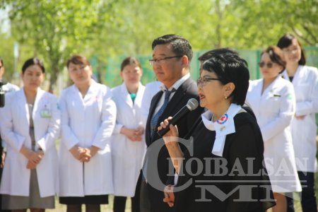 Хүндэт Доноруудад зориулсан хөшөөний нээлтийн арга хэмжээ боллоо