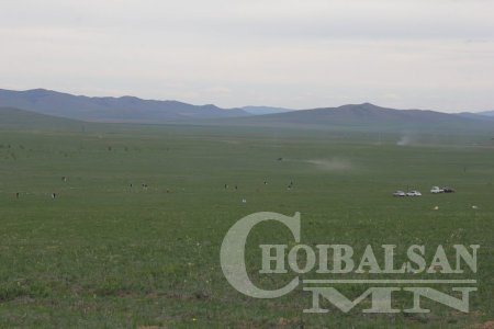 Баян-Уул сумын иргэд нийтийн субботник хийлээ