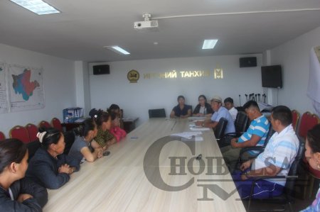 Орон нутгийн хөдөлмөр эрхлэлтийг дэмжих зорилгоор Баян-Уул сумын иргэдтэй гэрээ хийв