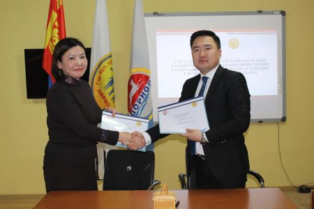 ТӨРИЙН ЗАХИРГААНЫ АЛБАН ХААГЧИДТАЙ ҮР ДҮНГИЙН ГЭРЭЭ БАЙГУУЛЛАА