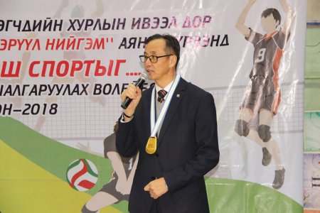 Аймгийн аварга шалгаруулах Гар бөмбөгийн тэмцээнд Чулуунхороот сум тэргүүлжээ