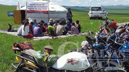 ДОРНОД АЙМГИЙН ЦАГААН-ОВОО СУМЫН ИРГЭД ГАЗАР НУТГИЙНХАА ТӨЛӨӨ ТЭМЦЭЖ БАЙНА