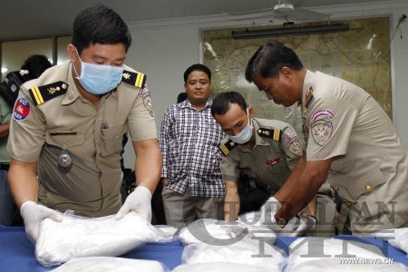 Камбож улсад хар тамхины хэрэгт холбогдуулан 10199 хүнийг баривчилжээ