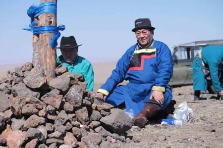 БУРИАД ХЭЛЭЭР ХӨӨРӨЛДӨE,  БӨХИЙН СОЁЛОО ДЭЭДЛЭE БУРИАД БӨХИЙН БАРИЛДААН БОЛ ...