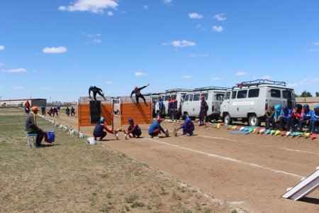 ЗҮҮН БҮСИЙН АВАРГА ШАЛГАРУУЛАХ ГАЛ УНТРААХ ТЕХНИКИЙН СПОРТЫН ОЛОН ТӨРӨЛТ ТЭМЦЭЭН АМЖИЛТТАЙ ЗОХИОН БАЙГУУЛАГДАЖ ӨНДӨРЛӨЛӨӨ