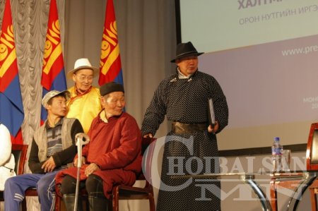 Ерөнхийлөгч Х.Баттулга Хэнтий, Дорнод, Сүхбаатар аймагт ажиллана
