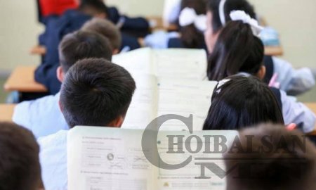 Нийт сурагчдын 90 хувь нь танхимын сургалтыг сонгожээ