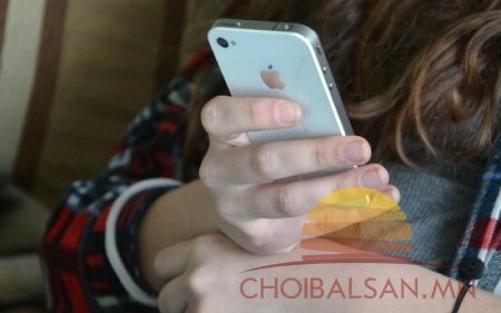 “Гар утсаараа яриулсан биш дансан дахь мөнгөө алдчихлаа”